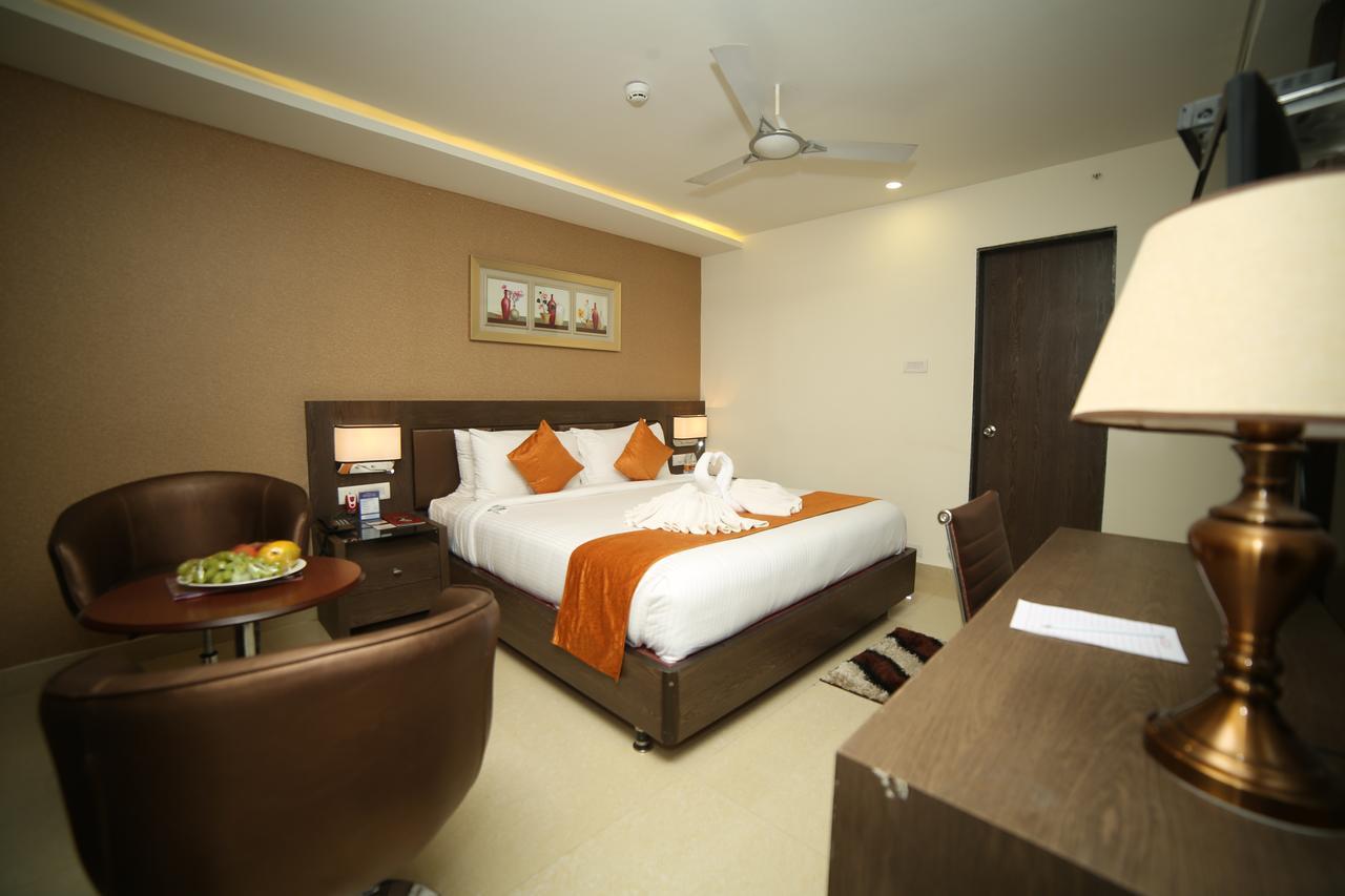 Vijayawāda Hotel Indraprasttha מראה חיצוני תמונה