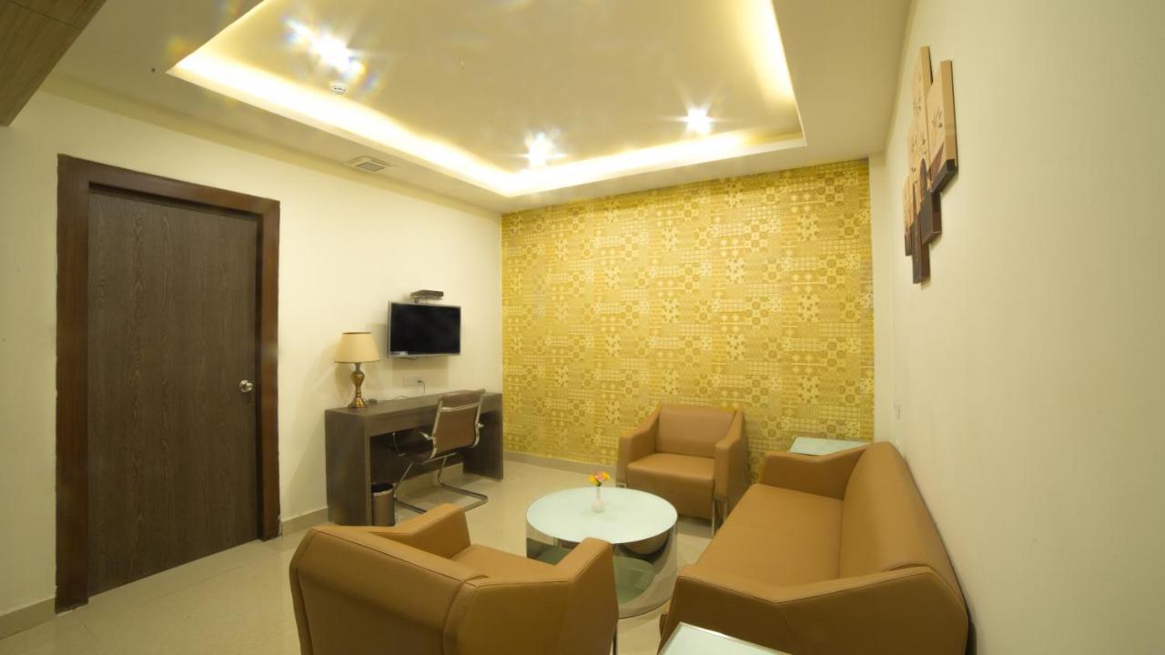 Vijayawāda Hotel Indraprasttha מראה חיצוני תמונה